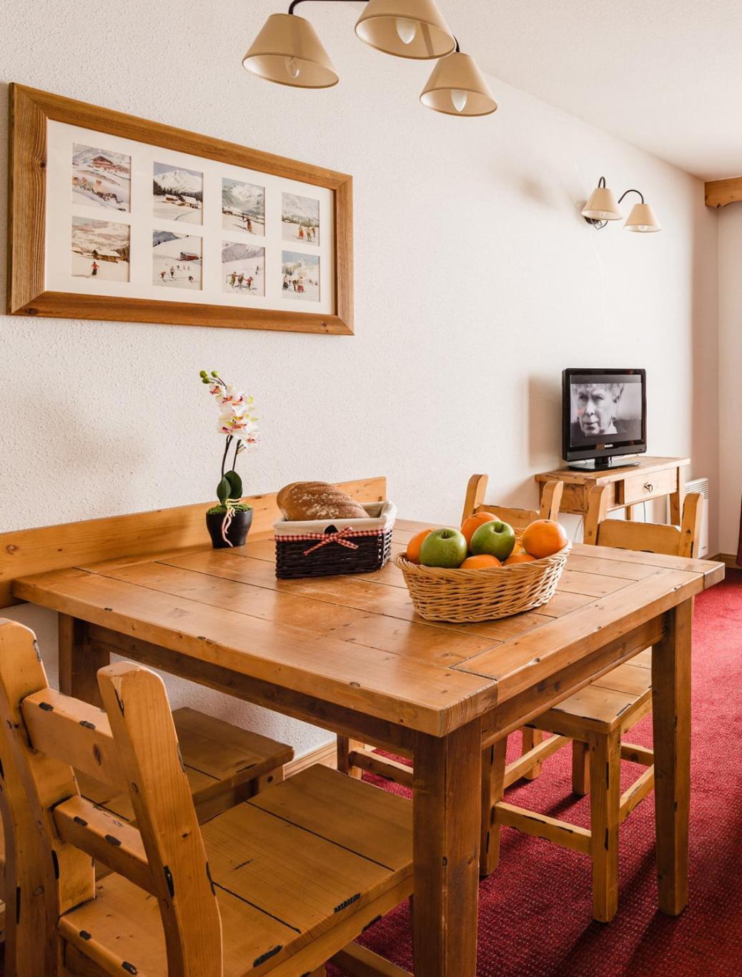 Holiday park Lagrange Les Hauts De Comborciere 4*